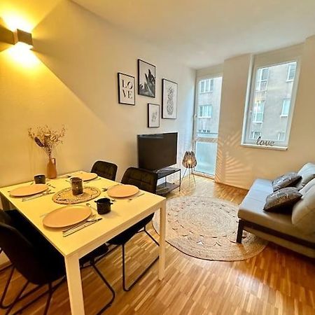3-Room Vienna Centrale Suite Exterior photo