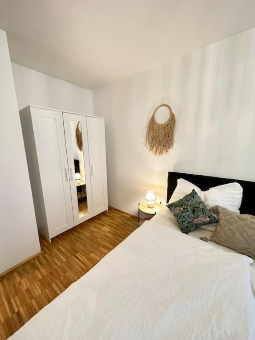 3-Room Vienna Centrale Suite Exterior photo